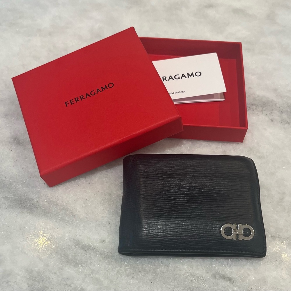 Ferragamo Men’s Bifold Wallet